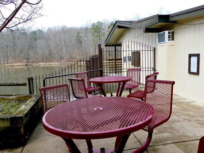 ಗಾಂಧೀಜಿಯವರ ತತ್ವಾದರ್ಶ ಪಾಲಿಸಿ: ಸಂಸದೆ ಮಂಗಳಾ ಅಂಗಡಿ