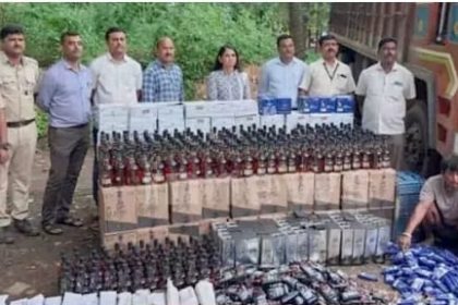 ಪುಷ್ಪಾ ಚಲನಚಿತ್ರದ ರೀತಿ ಗೋವಾದಿಂದ ಬೆಳಗಾವಿಗೆ ಸಾಗಿಸುತ್ತಿದ್ದ ₹ 27 ಲಕ್ಷ ರೂ. ಮೌಲ್ಯದ ಮದ್ಯ ವಶ