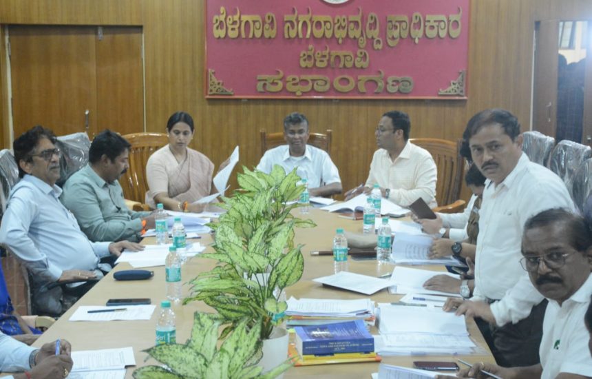 ಬಡಾವಣೆ ನಿರ್ಮಾಣದಲ್ಲಿ ನಿಯಮಾವಳಿ ಪಾಲನೆಗೆ ಸತೀಶ ಜಾರಕಿಹೊಳಿ ಕಟ್ಟುನಿಟ್ಟಿನ ಸೂಚನೆ