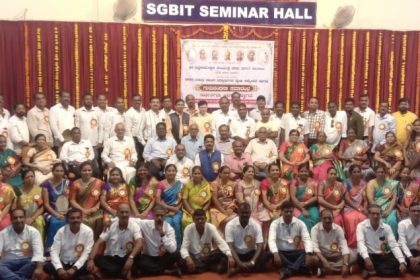 ಶ್ರೀ ಸಿದ್ಧರಾಮೇಶ್ವರ ಪ್ರೌಢ ಶಾಲೆಯ 1992-93ನೇ  ಸಾಲಿನ ವಿದ್ಯಾರ್ಥಿಗಳಿಂದ ಗುರುವಂದನಾ ಕಾರ್ಯಕ್ರಮ