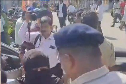 ಜೈ ಶ್ರೀರಾಮ ಘೋಷಣೆಗಳ ನಡುವೆ ಅಲ್ಲಾಹು ಅಕ್ಬರ ಎಂದು ಕೂಗಿದ ಮಹಿಳೆ