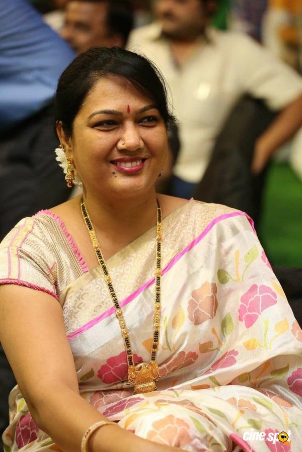 ರೇವ್ ಪಾರ್ಟಿ; ತೆಲುಗು ನಟಿ ಸೇರಿ 86 ಜನರಿಂದ ಡ್ರಗ್ ಸೇವನೆ ದೃಢ