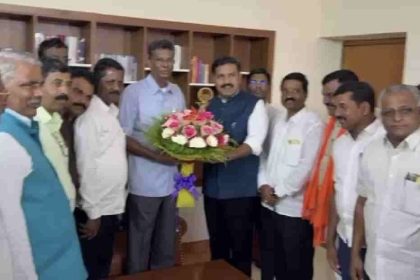 ಸತೀಶ ಮನೆಗೆ ಬಿಜೆಪಿ ರಾಜ್ಯಾಧ್ಯಕ್ಷರ ಅಚ್ಚರಿಯ ಭೇಟಿ: ಒಂದು ತಾಸು ಪ್ರತ್ಯೇಕ ಮಾತುಕತೆ