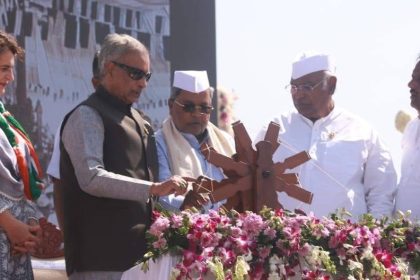 1924ರ ಅಧಿವೇಶನದಲ್ಲಿ ಅಸ್ಪೃಶ್ಯತೆ‌ ನಿವಾರಣೆಗೆ ಕರೆ‌ ನೀಡಿದ್ದ ಗಾಂಧೀಜಿ