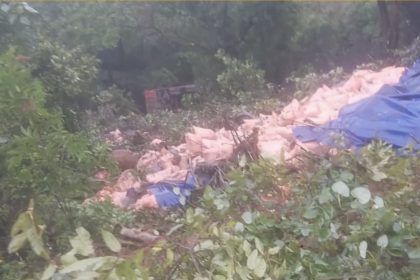 ಚೋರ್ಲಾ ಘಾಟನಲ್ಲಿ ಭೂಕುಸಿತದಿಂದ ಲಾರಿ ಅಪಘಾತ