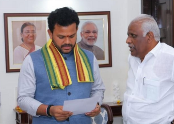 “ರಾಣಿ ಚೆನ್ನಮ್ಮ ವಿಮಾನ ನಿಲ್ದಾಣ’’ ಎಂದು ನಾಮಕರಣಕ್ಕೆ ಸಂಸದ ಕಡಾಡಿ ಆಗ್ರಹ