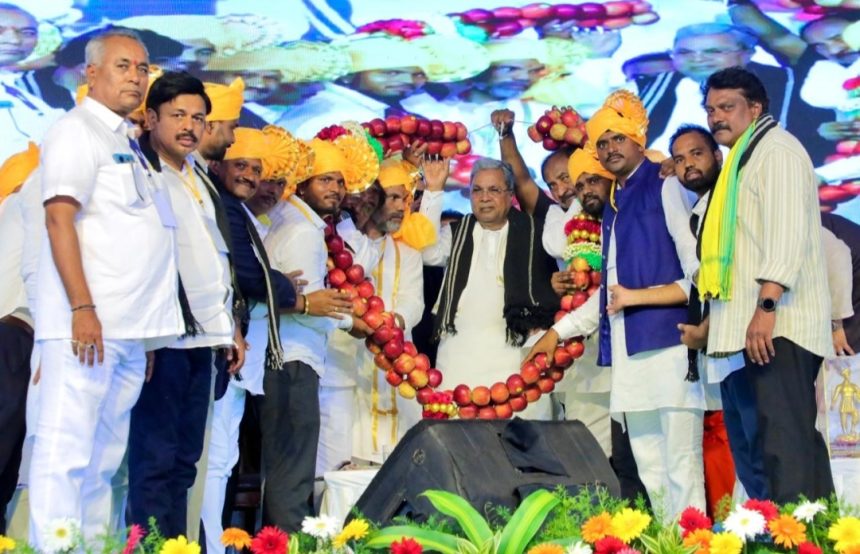 ಸಮೀಕ್ಷೆ ವೇಳೆ ಕುರುಬ ಅಂತಲೇ ಜಾತಿ ಬರೆಸಿ: ಕುರುಬ ಸಮುದಾಯವನ್ನು ಎಸ್ ಟಿ ಗೆ ಸೇರಿಸಲು ಮತ್ತೆ ಕೇಂದ್ರಕ್ಕೆ ಶಿಫಾರಸ್ಸು: ಸಿಎಂ ಭರವಸೆ