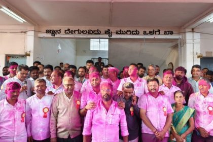 ವಿದ್ಯುತ್ ಸಹಕಾರಿ ಸಂಘದ ಚುನಾವಣೆಯಲ್ಲಿ ಗೆದ್ದು ಬೀಗಿದ ರಮೇಶ ಕತ್ತಿ ಬಣ