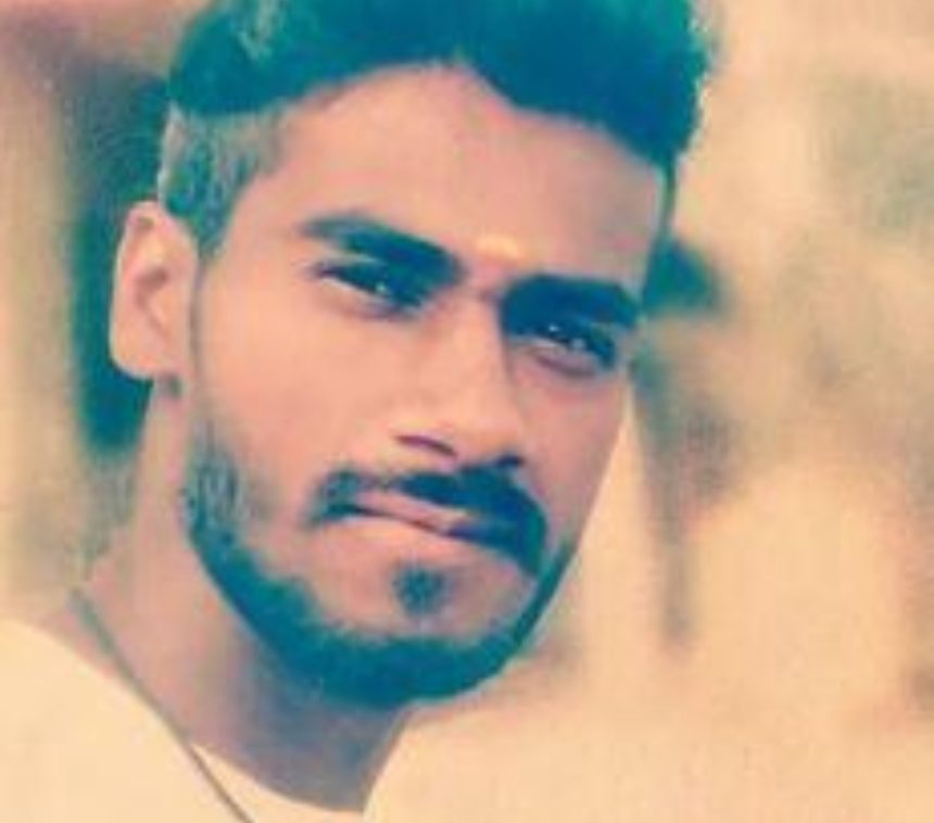 2000 ರೂಪಾಯಿಗಾಗಿ ಕೊಡಲಿಯಿಂದ ಕಡಿದು ಸ್ನೇಹಿತನ ಕೊಲೆ!